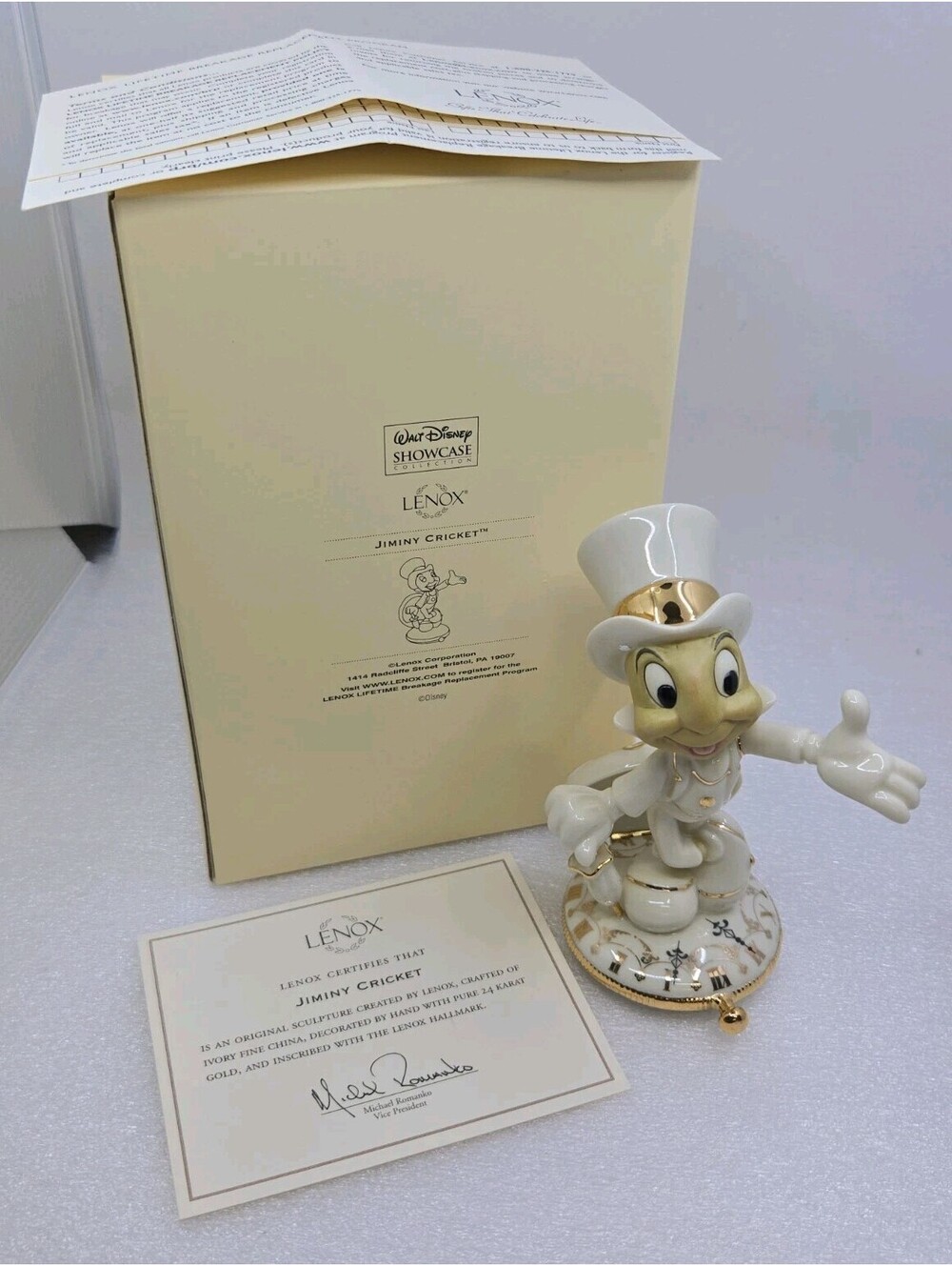 Lenox Disney Jiminey Cricket Figurine Walt Disney Showcase 5" COA New In Box